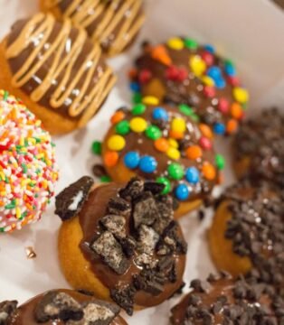 Assorted Donut Box