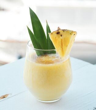 Pineapple Smoothie
